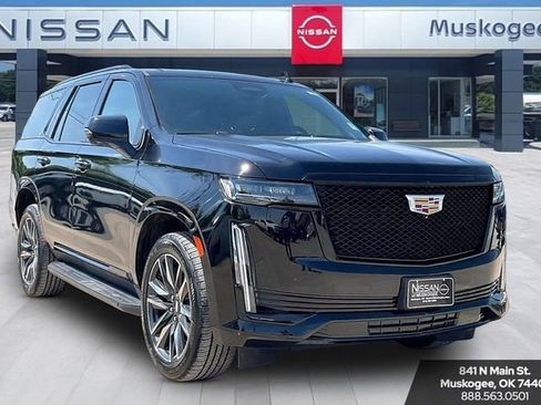 Used 2023 Cadillac Escalade Sport AWD/4WD image 1