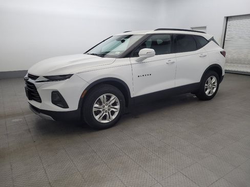 Used 2019 Chevrolet Blazer LT image 2