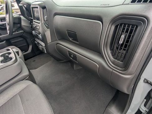 Used 2025 Chevrolet Silverado 1500 Custom Trail Boss w/ LPO, Dark Essentials Package image 20