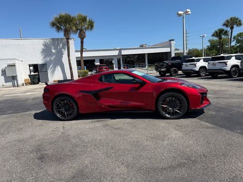 New 2026 Chevrolet Corvette Z06 w/ Stealth Interior Trim Package RWD image 19