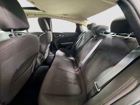 Used 2015 Chrysler 200 Limited w/ Convenience Group FWD image 25
