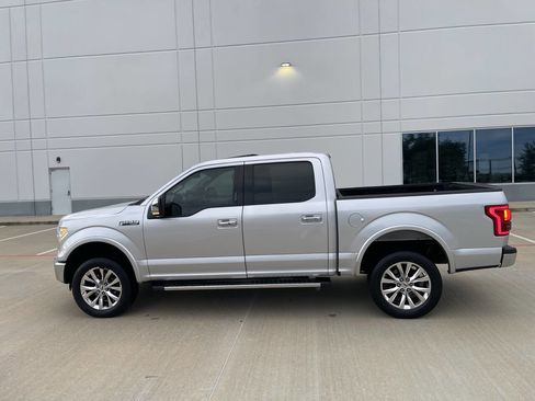 Used 2015 Ford F150 Lariat w/ Equipment Group 502A Luxury image 8