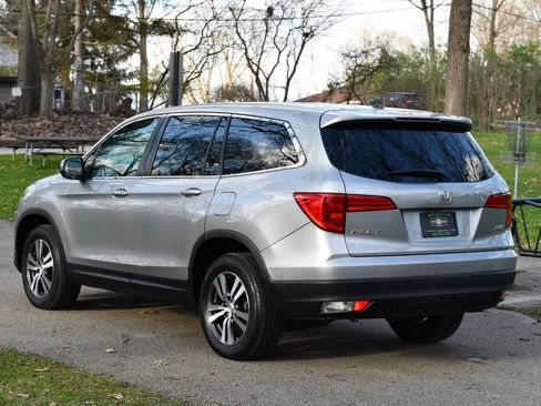Used 2018 Honda Pilot EX image 6