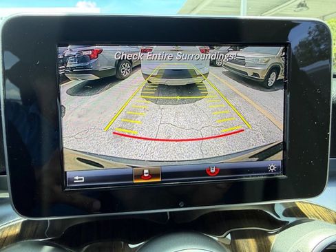 Used 2016 Mercedes-Benz GLC 300 image 12