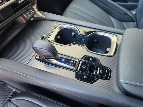 Used 2023 Lexus RX 500h F Sport image 19