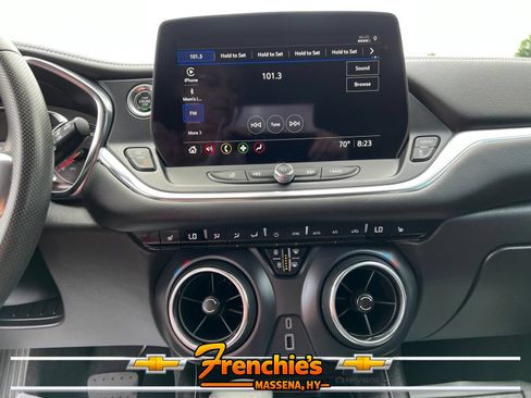 Used 2023 Chevrolet Blazer LT w/ Convenience Package AWD/4WD image 16