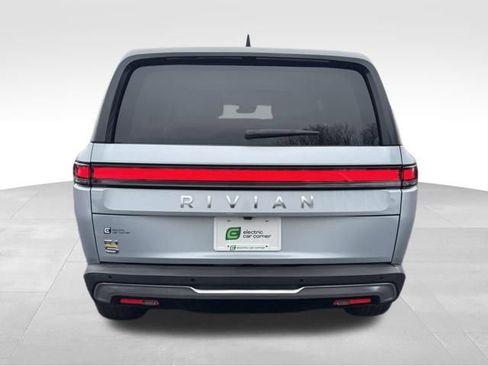 Used 2023 Rivian R1S Launch Edition AWD/4WD image 7
