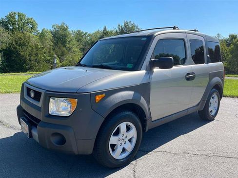 Used 2004 Honda Element EX image 1