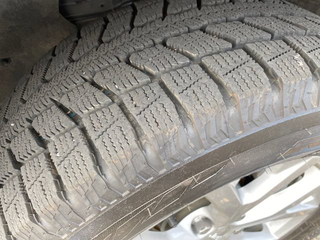 Used 2023 Jeep Grand Cherokee Limited AWD/4WD image 25