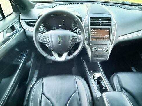 Used 2017 Lincoln MKC Premiere FWD image 21