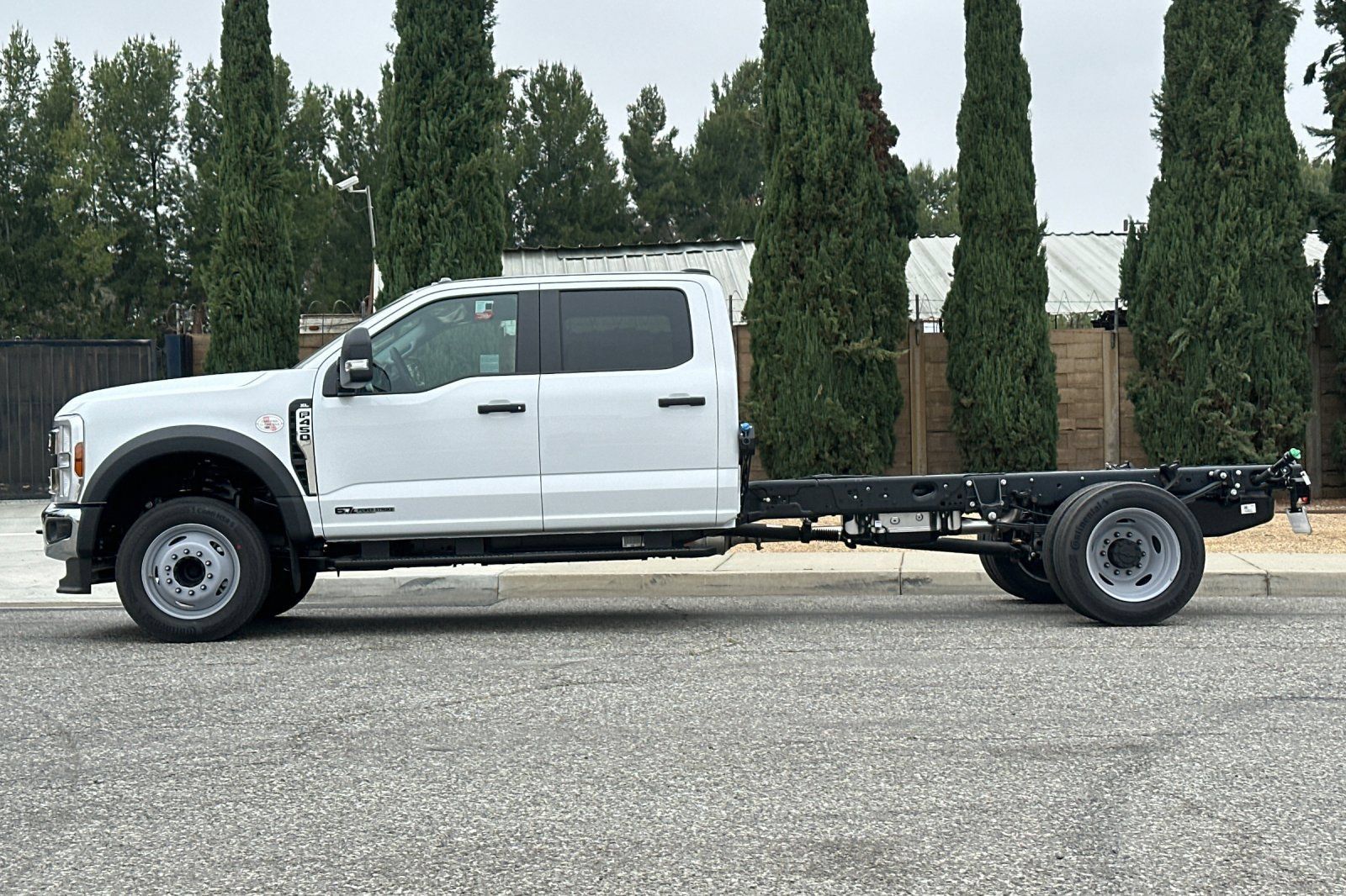 New 2026 Ford F450 XL w/ XL Chrome Package RWD image 7