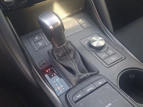 Used 2022 Lexus IS 350 F Sport image 14