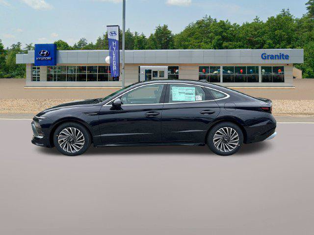 New 2026 Hyundai Sonata Limited FWD image 9