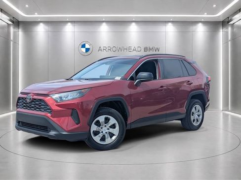 Used 2019 Toyota RAV4 LE w/ Carpet Mat Package FWD image 1