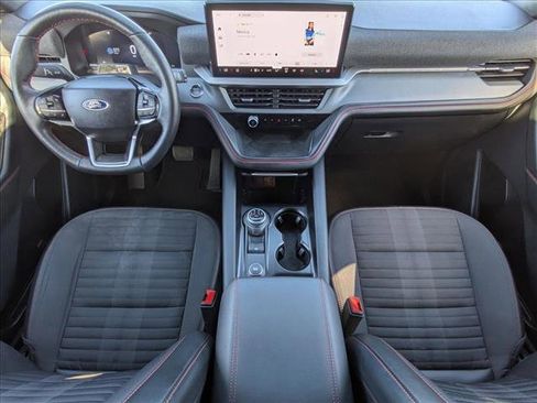 Used 2025 Ford Explorer ST-Line AWD/4WD image 17