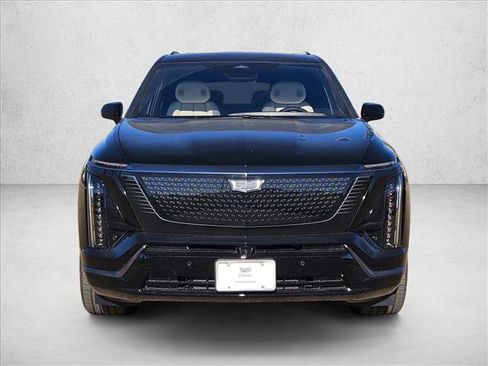 New 2026 Cadillac Vistiq Premium Luxury AWD/4WD image 6