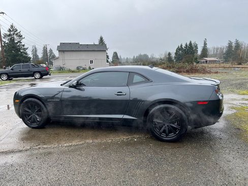 Used 2013 Chevrolet Camaro LT image 19