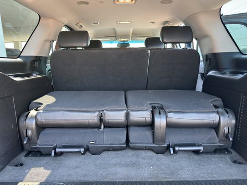 Used 2010 GMC Yukon SLT AWD/4WD image 34