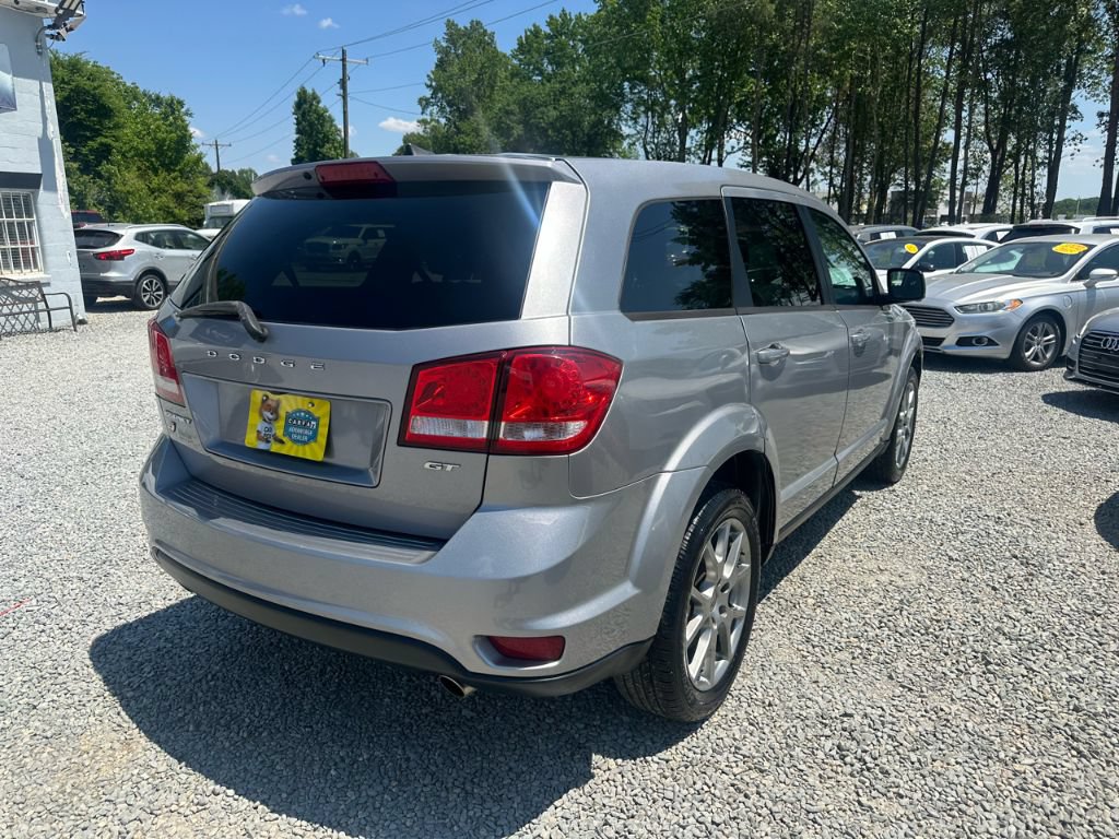 Used 2019 Dodge Journey GT AWD/4WD image 2