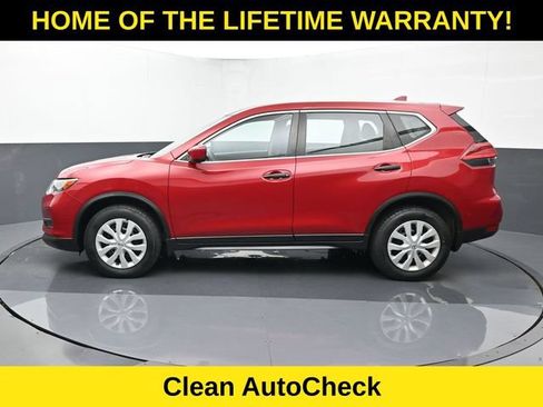 Used 2017 Nissan Rogue S AWD/4WD image 4