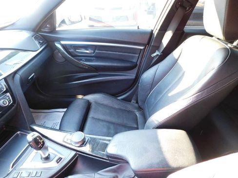 Used 2017 BMW 330e image 38