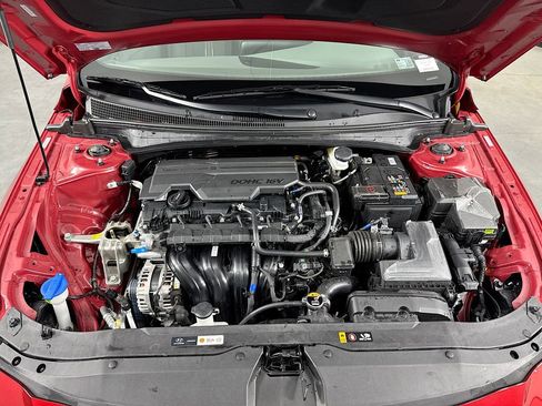 Certified 2025 Hyundai Elantra Sport w/ Cargo Package image 29