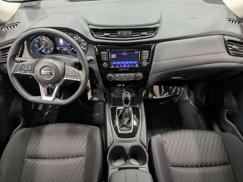 Used 2019 Nissan Rogue S image 23