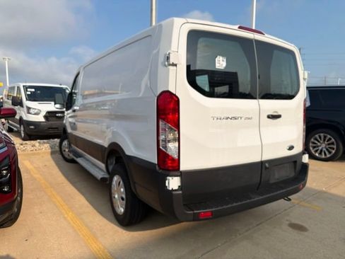 Used 2025 Ford Transit 250 Low Roof w/ Exterior Upgrade Package RWD image 6