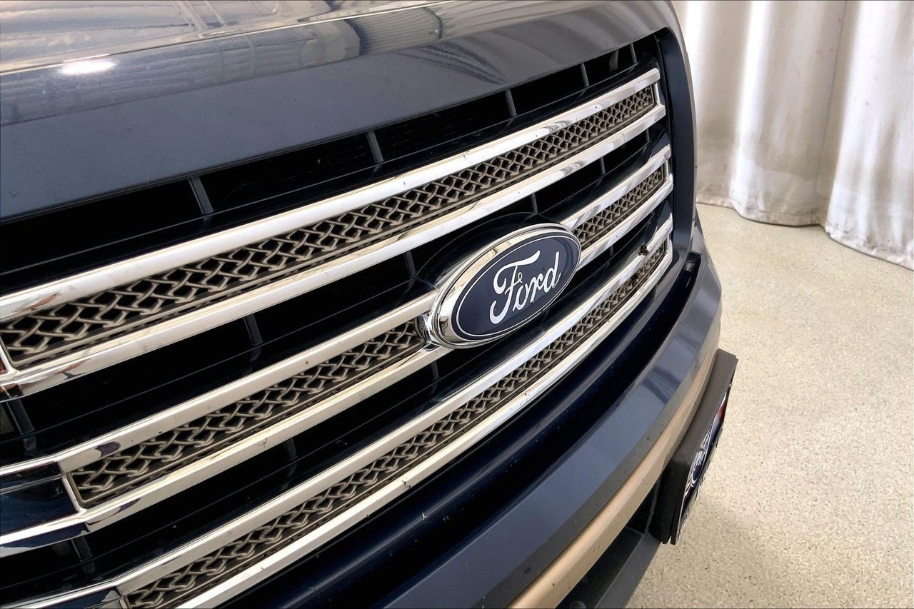 Used 2014 Ford F150 King Ranch w/ King Ranch Luxury Package AWD/4WD image 7