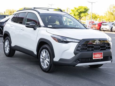Certified 2026 Toyota Corolla Cross LE FWD image 3