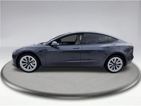Used 2023 Tesla Model 3 Standard Range RWD image 15