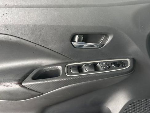 New 2025 Nissan Versa SR w/ Trunk Package image 6