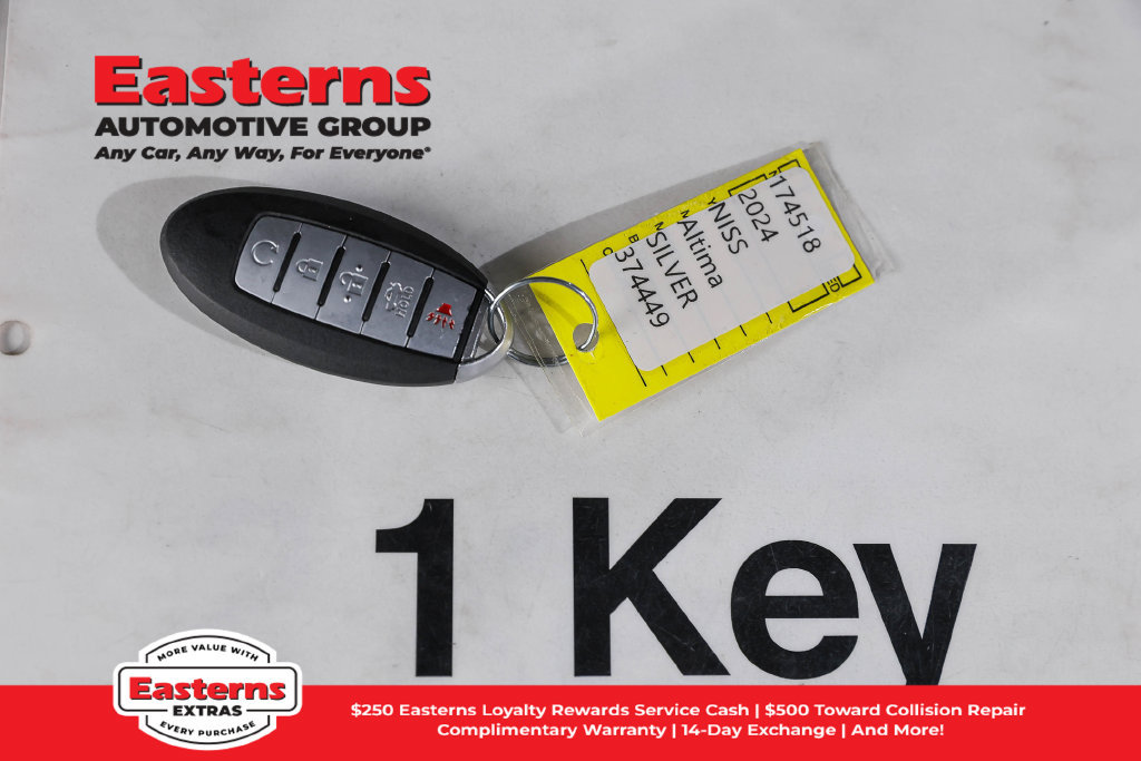 Used 2024 Nissan Altima 2.5 S FWD image 25