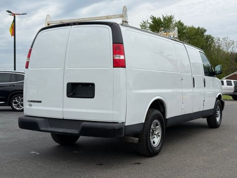 Used 2019 Chevrolet Express 2500 Extended w/ Driver Convenience Package RWD image 8