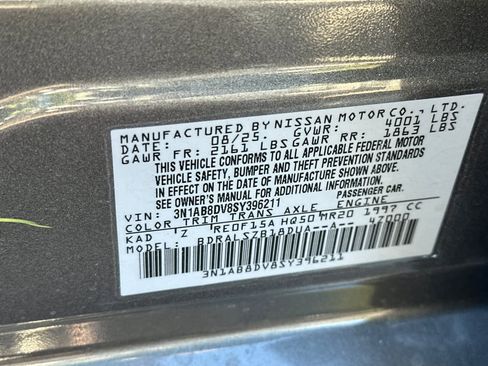 New 2025 Nissan Sentra SR w/ SR Premium Package image 25