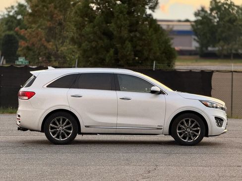 Used 2016 Kia Sorento SX w/ SXL Technology Package AWD/4WD image 7