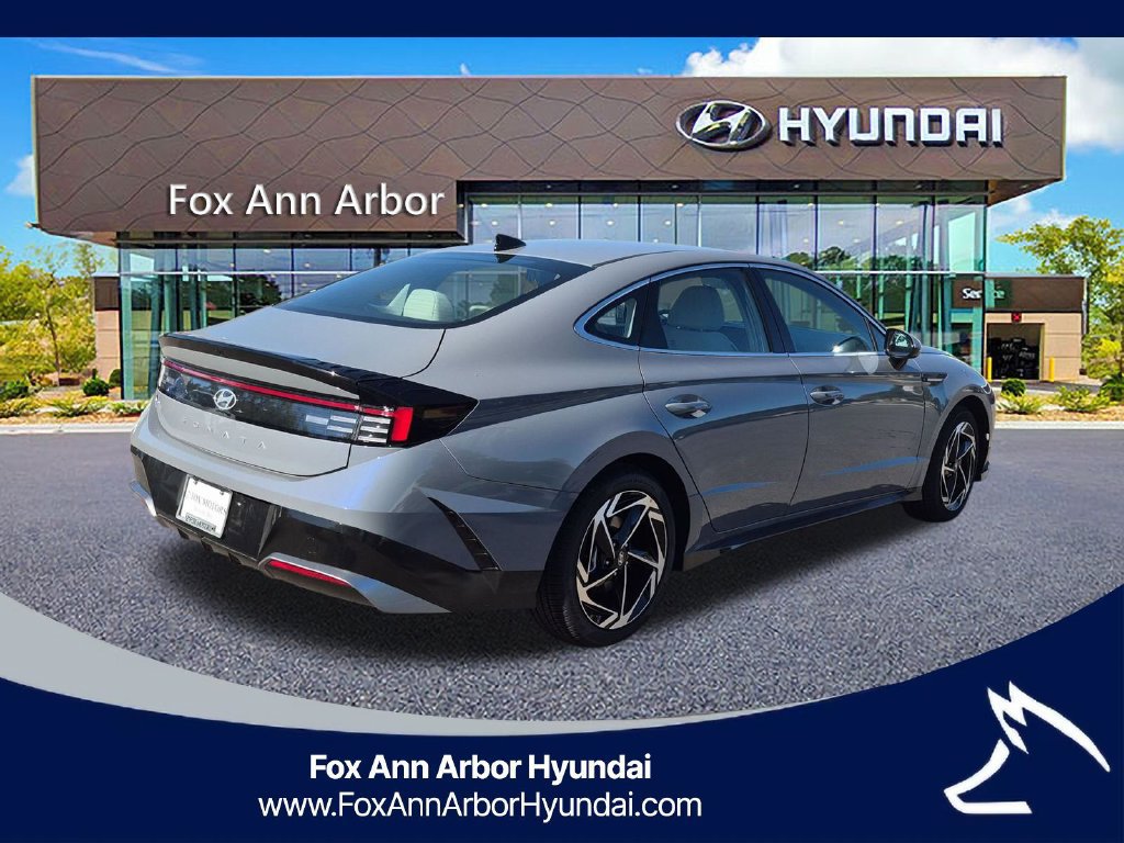 New 2026 Hyundai Sonata SEL FWD image 5