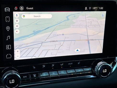 New 2025 GMC Canyon Elevation w/ Convenience Package image 15