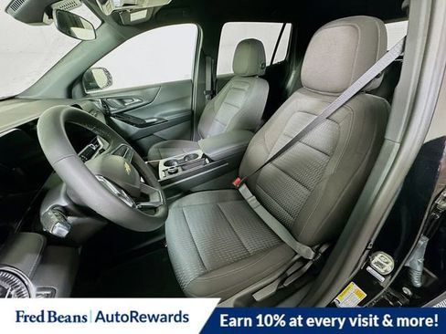 New 2026 Chevrolet Equinox LT AWD/4WD image 17