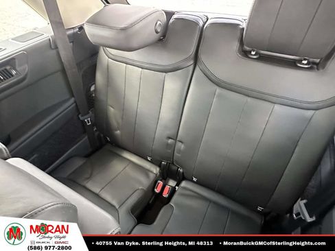 Used 2023 Land Rover Range Rover Long Wheelbase SE AWD/4WD image 11