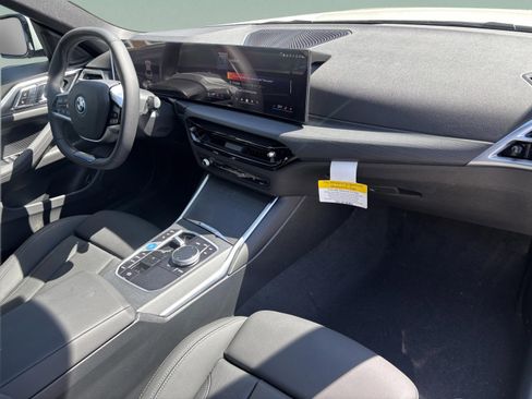 New 2026 BMW i4 eDrive40 w/ Parking Assistance Package RWD image 23