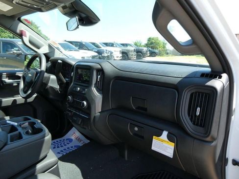 New 2026 Chevrolet Silverado 1500 W/T w/ WT Value Package AWD/4WD image 20