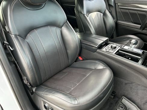 Used 2020 Genesis G80 3.3T Sport image 10