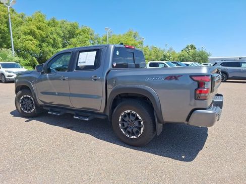 Used 2025 Nissan Frontier PRO-4X w/ Tow Package AWD/4WD image 5