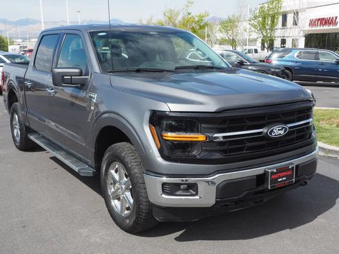 Used 2025 Ford F150 XLT w/ Equipment Group 301A Standard AWD/4WD image 9