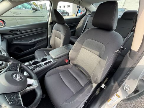 Used 2026 Nissan Altima 2.5 SV FWD image 36