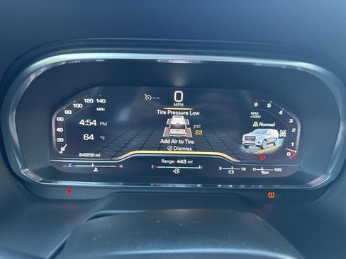 Used 2024 GMC Yukon SLT image 21