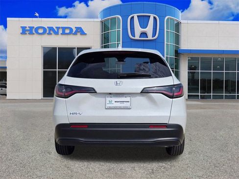 New 2026 Honda HR-V LX image 4