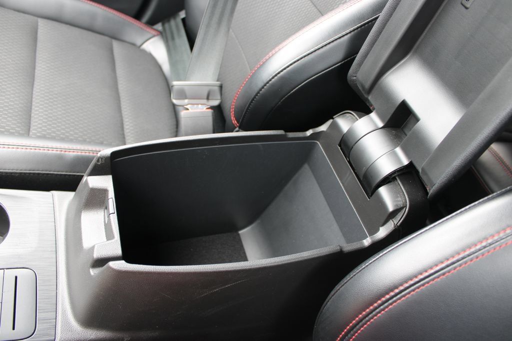 Used 2025 Ford Escape ST-Line FWD image 42