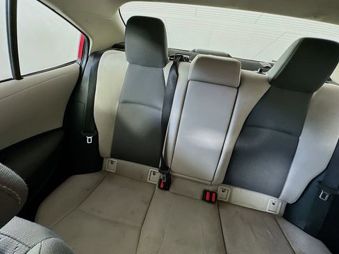 Used 2021 Toyota Corolla LE FWD image 12
